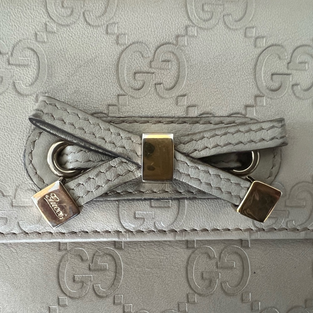 Gucci Short wallet w/box and paperwork! - Picture 5 of 14